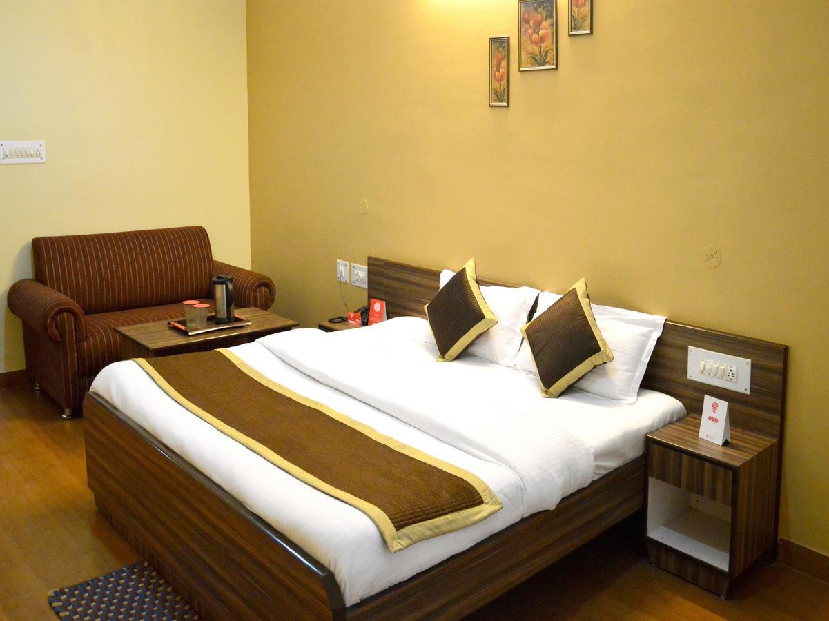 Oyo 6012 Hotel Rockwell Dzsaipur Kültér fotó