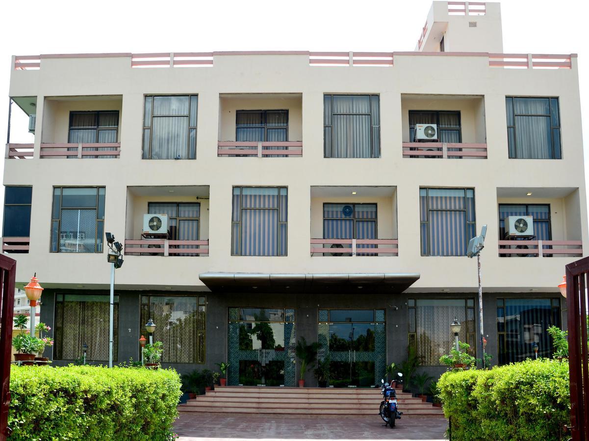 Oyo 6012 Hotel Rockwell Dzsaipur Kültér fotó