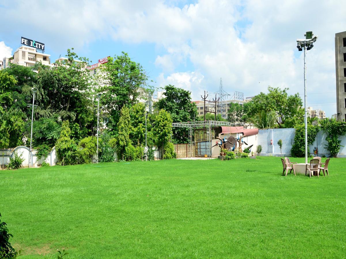 Oyo 6012 Hotel Rockwell Dzsaipur Kültér fotó